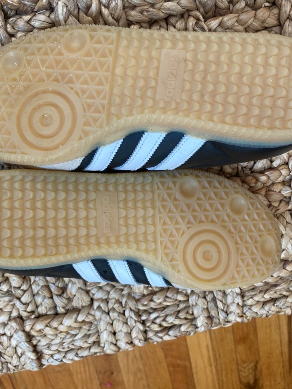 Adidas Samba OG Black White Beige Suede Gum Sole Sneakers Men’s 7.5 / Women’s 8 - Picture 3 of 12